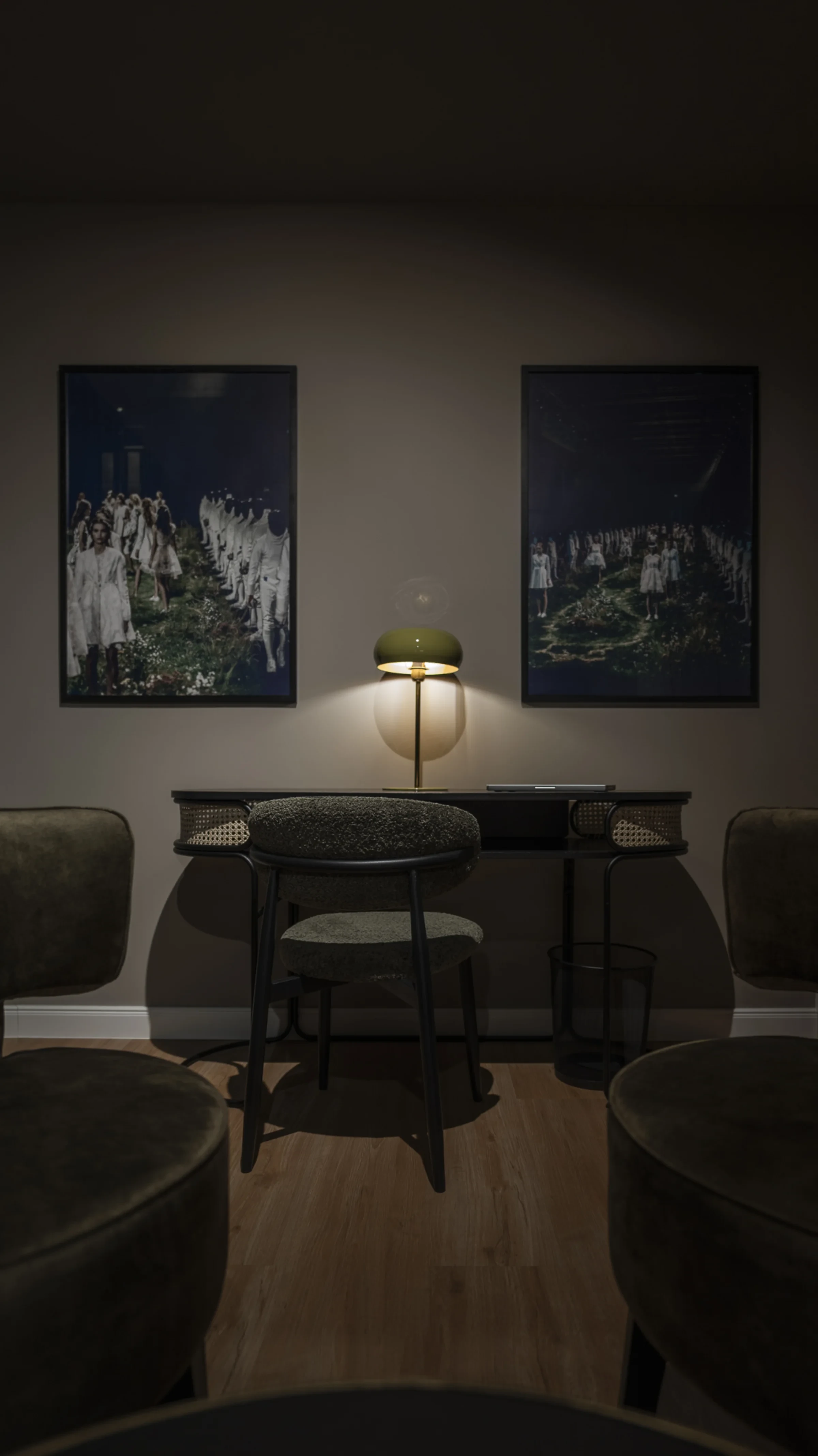 REMOTE WORKING FROM A DESIGN APARTMENT REMOTE WORKING FROM A DESIGN APARTMENT